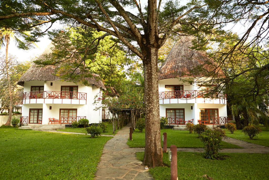 Neptune Village Beach Resort & Spa Galu Kültér fotó