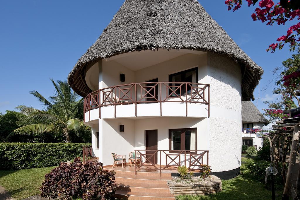 Neptune Village Beach Resort & Spa Galu Kültér fotó