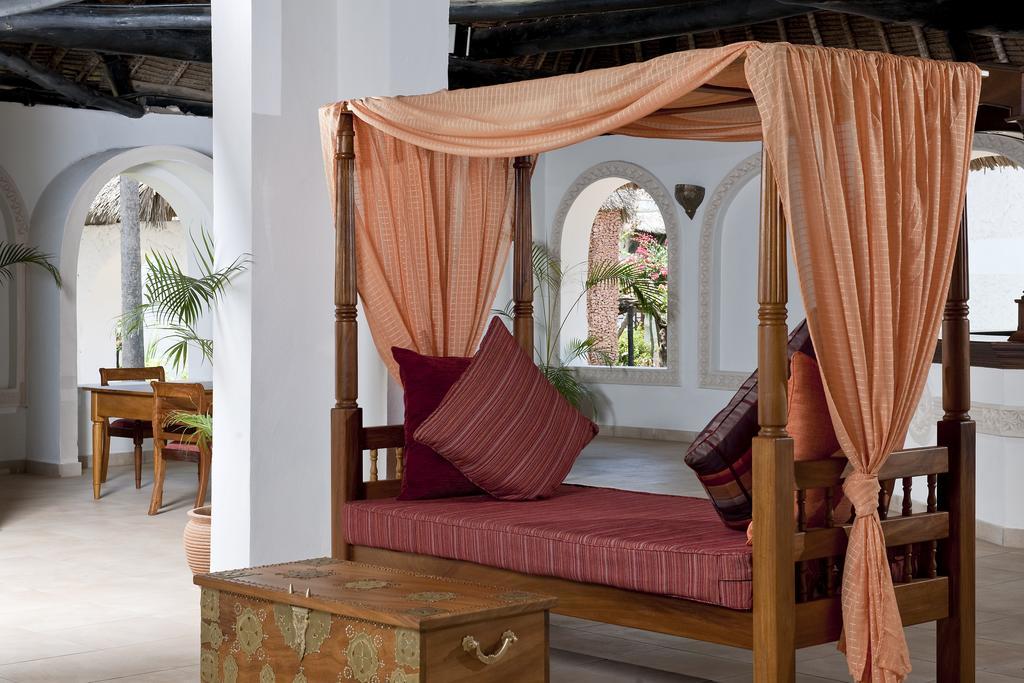 Neptune Village Beach Resort & Spa Galu Kültér fotó