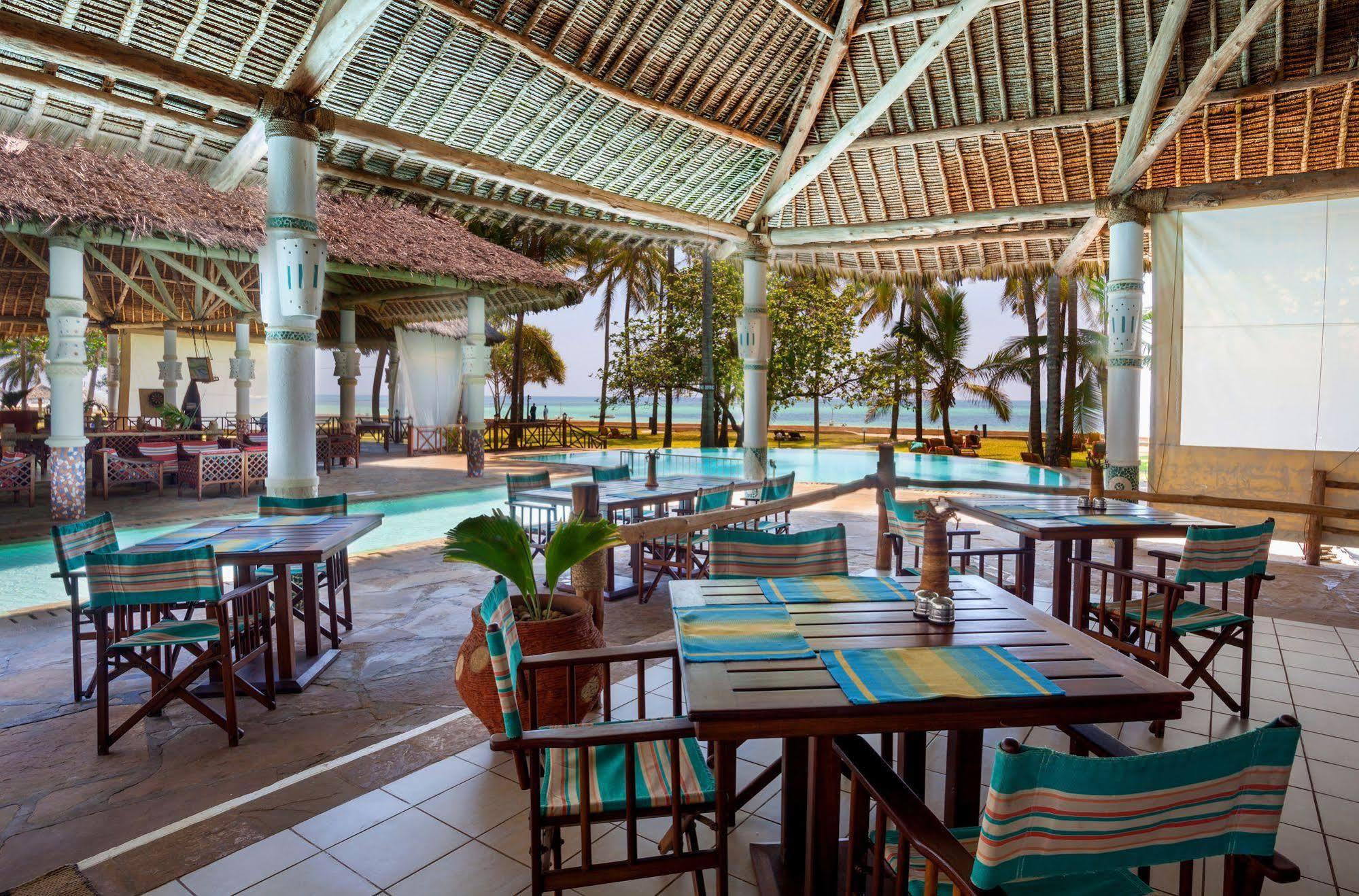 Neptune Village Beach Resort & Spa Galu Kültér fotó