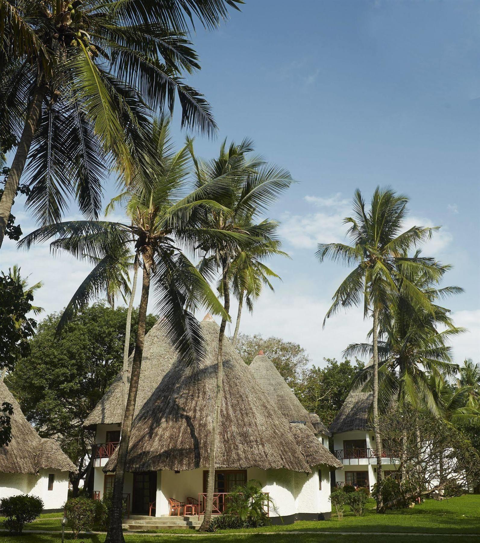 Neptune Village Beach Resort & Spa Galu Kültér fotó