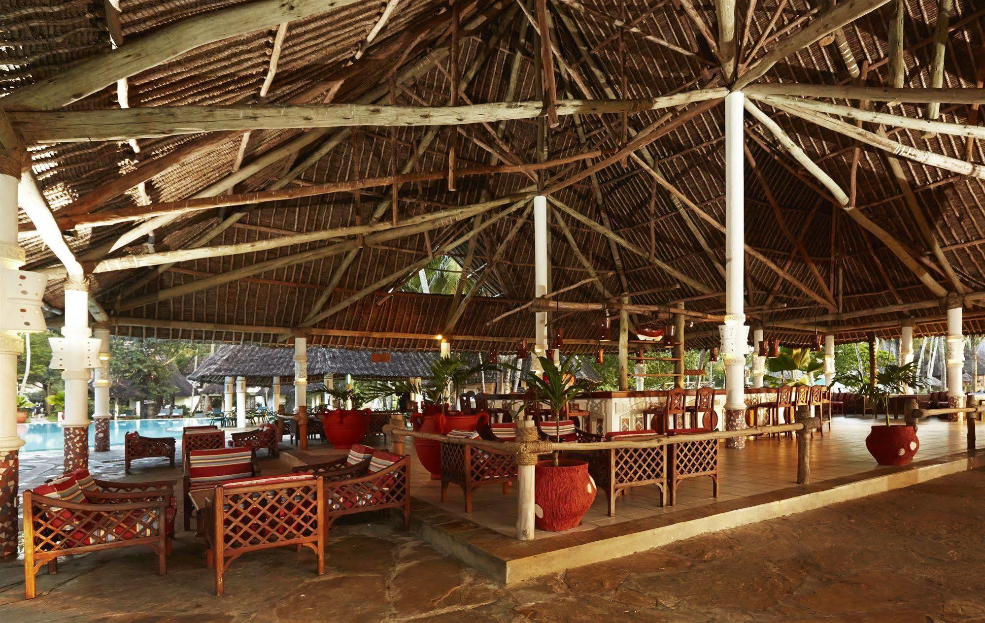 Neptune Village Beach Resort & Spa Galu Kültér fotó